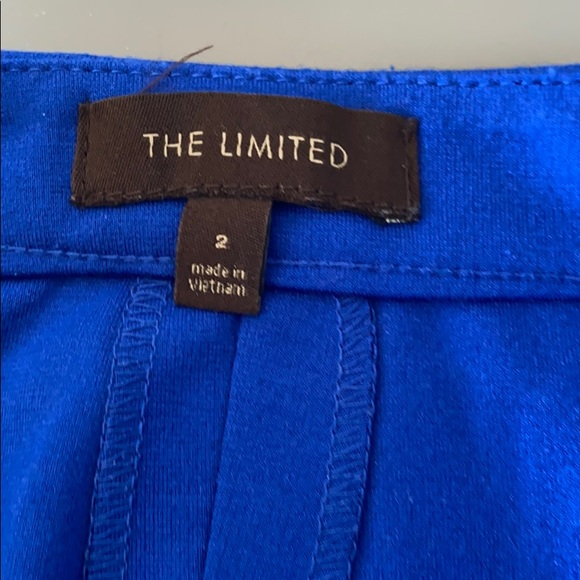 The limited blue pencil skirt with gold buttons - Picture 13 of 15